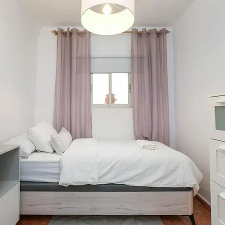 Andalucian House, Few Minutes From The * Fuengirola